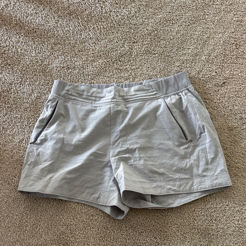 CALIA by Carrie Underwood Gray Athletic Shorts